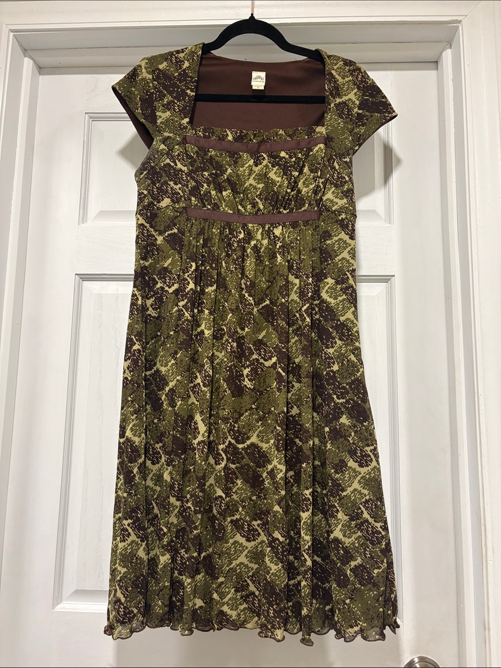 Signature by Sangria Earthy Chiffon Square Neck Ribbon Detail Dress 12